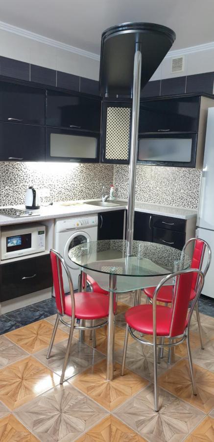 Apartament Near Dnieper تشيركاسي المظهر الخارجي الصورة